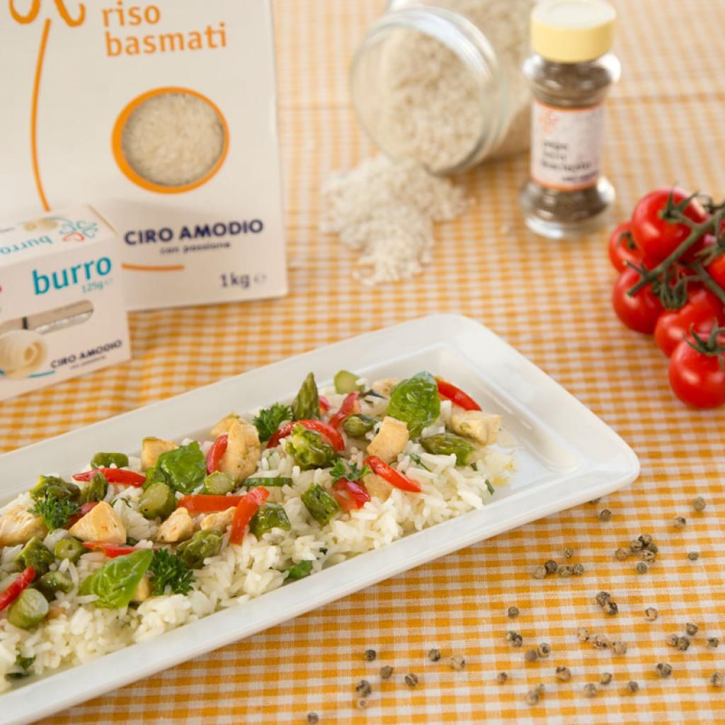 Riso basmati saltato con asparagi e pollo